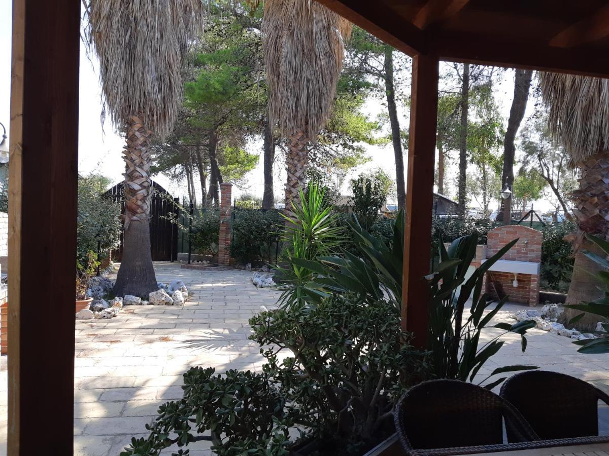 La Dimora In Riva Al Mare Hotel Vieste Exterior photo
